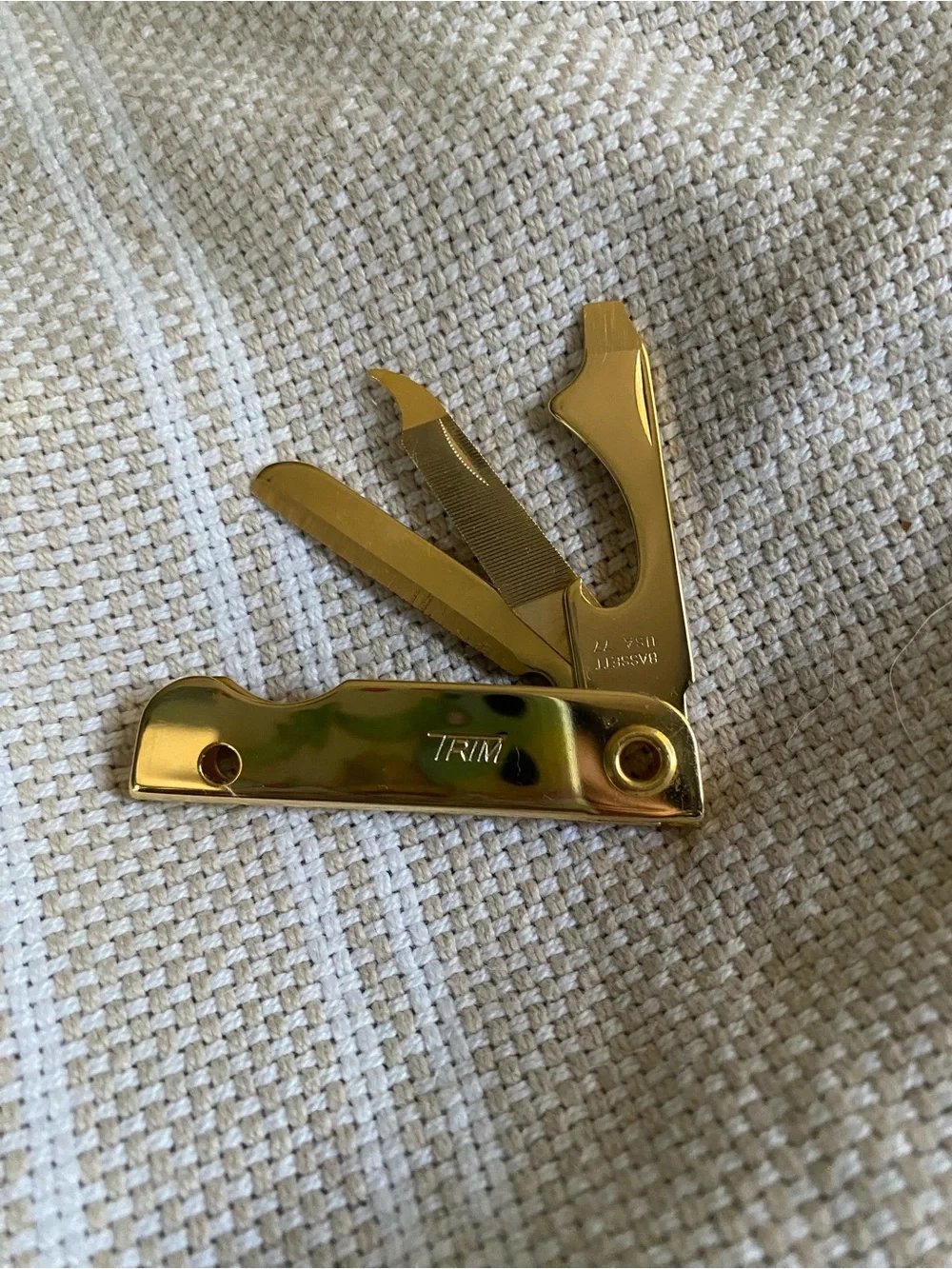 Vintage  1950’s mens manicure set. Heirloom Treasure Chest by Trim